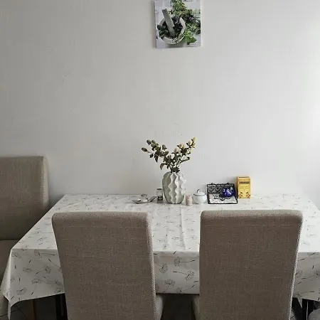 Apartament Am Ulmerfelder Marktplatz